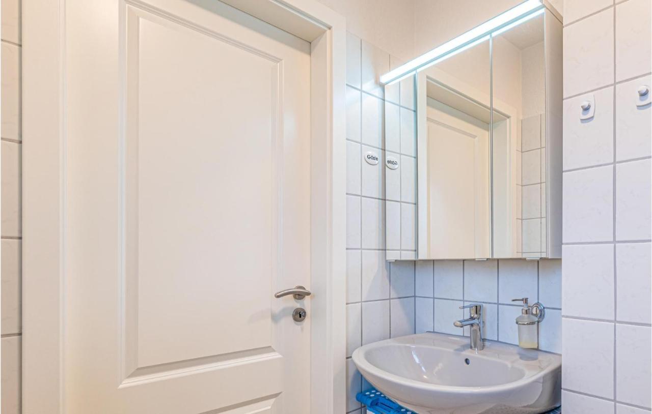 Nice Home In Friedrichskoog With Wifi Экстерьер фото